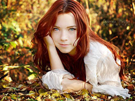 Autumn's blue eyes by leelloor