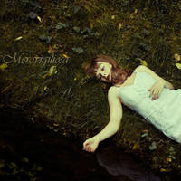 Black water by Meravigiliosa