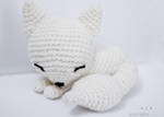 sleepy white fox by tinyowlknits