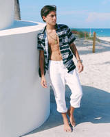 Dylan Minnette Running Barefoot AGAIN gif by Tickler24 on DeviantArt