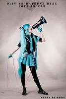 Hatsune Miku : Love is War by HelloKot