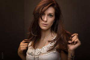 Hazelnut by fotoz-eu