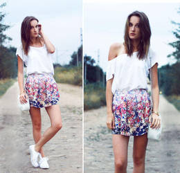 Floral Shorts by charlotee