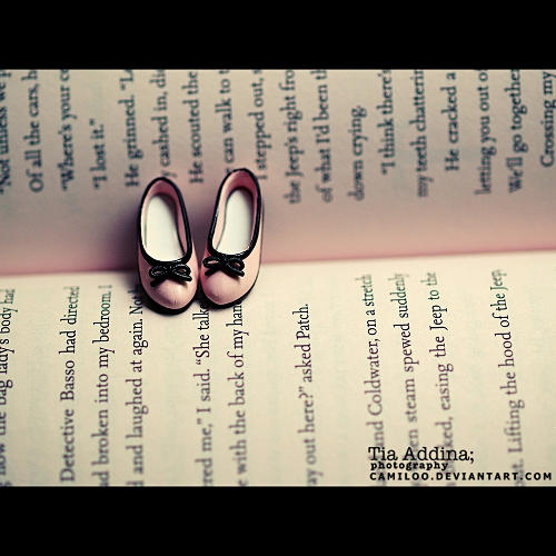 absent wonder. by Camiloo