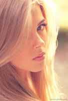 Julie by mystereophoto