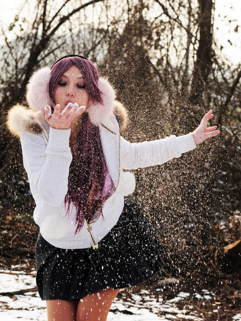 Me in the snow by Giorgiacosplay