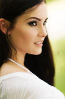 Niece by Enigma-Fotos