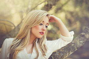 leandra by Enigma-Fotos