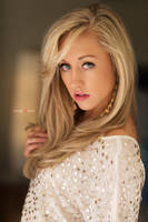 leandra by Enigma-Fotos