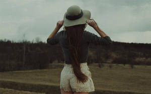 cold hill. by laura-makabresku