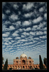 Safdarjung tomb by gilad