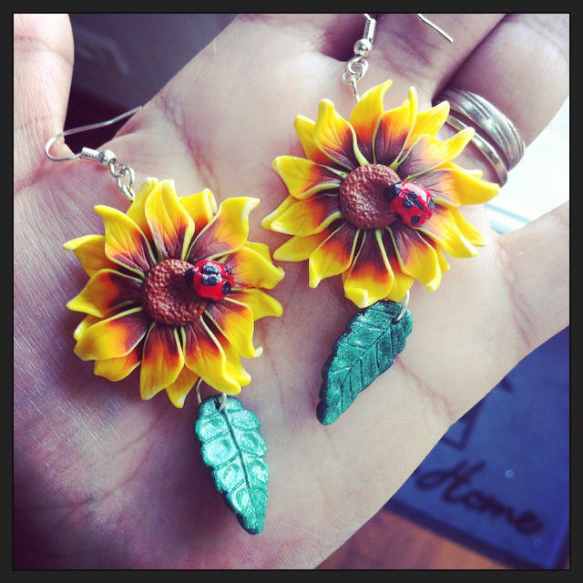 Sunflower and ladybug by Merlyn-Wooden