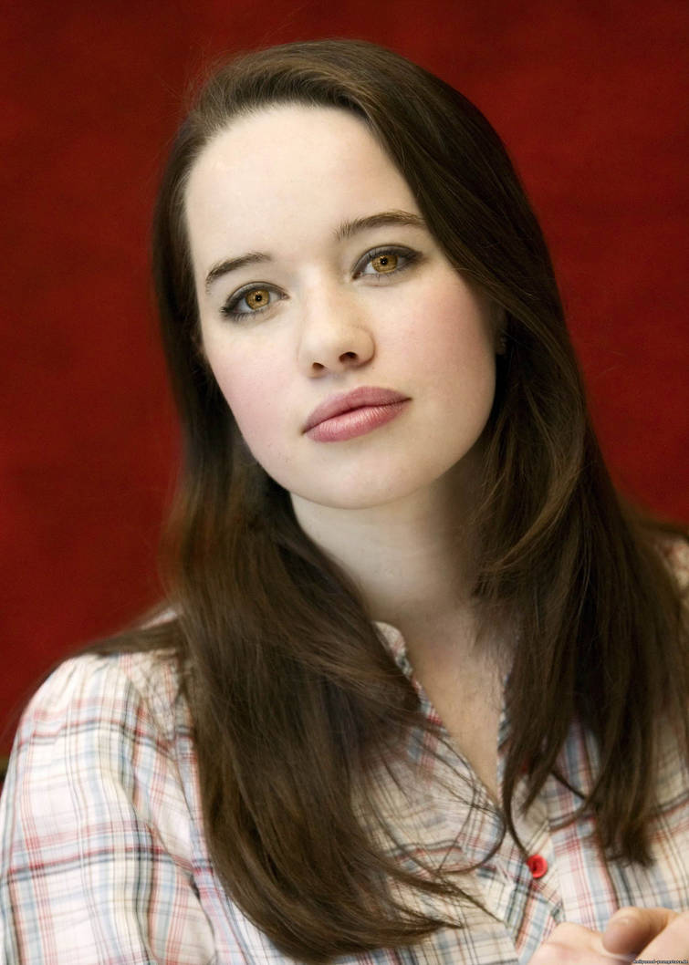 Anna Popplewell Anna Popplewell new foto Anna Popplewell Anna Popplewell new pictures