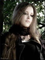 She V by agathodaimon89