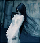 Falling in loneliness by LonelyPierot