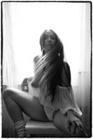 Spiel mit dem Stuhl  IV by jodeviant