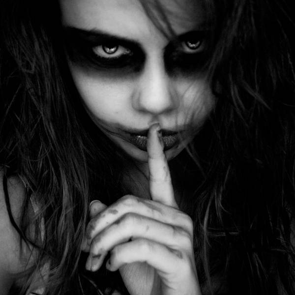 Shh by Zaratops