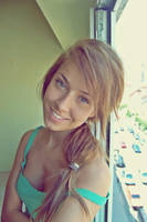 Oh, hi.. by AlinaCeusan