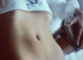 listen music in my tummy. by turuncuaz