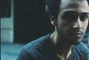 humming. by turuncuaz