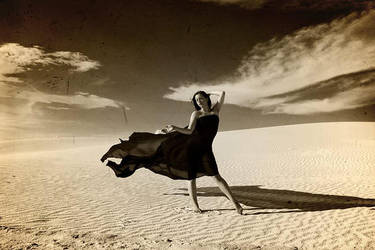 Sculpting Wind by DarkOceanDream