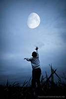 Carried away by the moonlight by denisbutorac