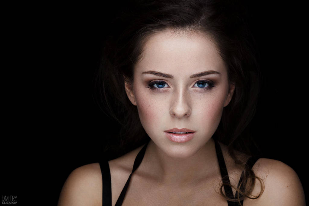 Dasha Mikhailova by DmitryElizarov
