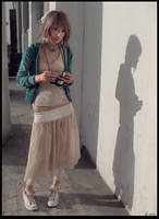 a girl with the camera by elliset