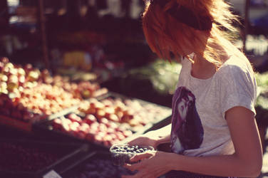 100 by pawelkolankowski