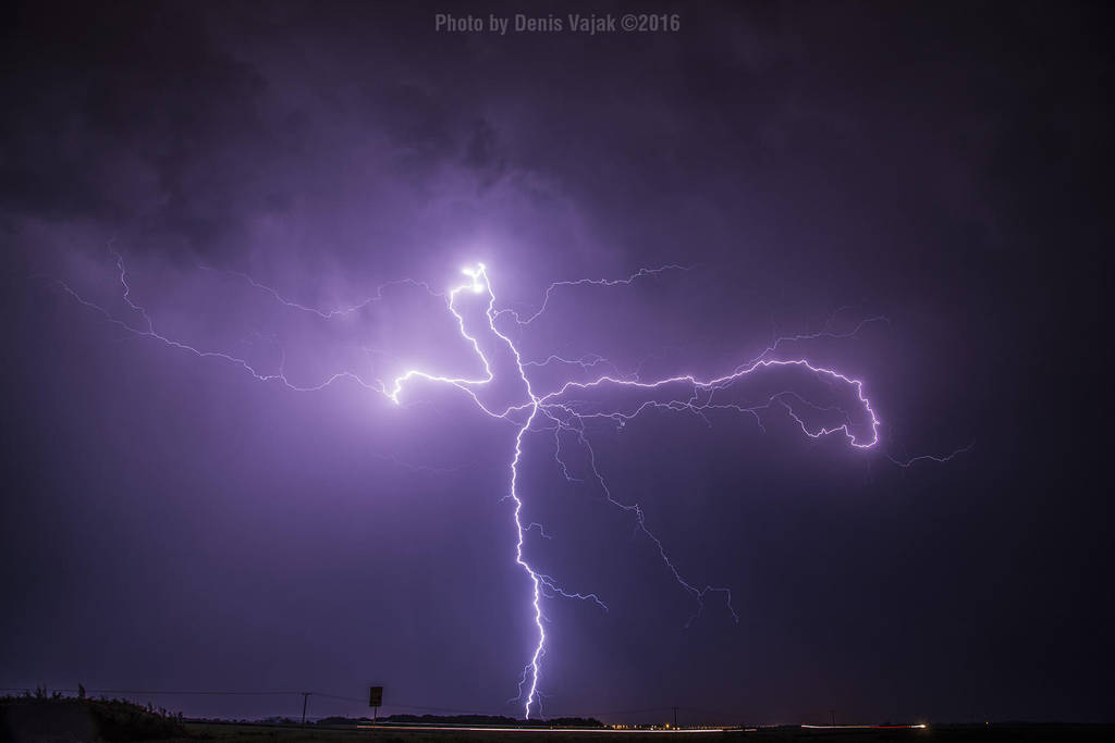 Lightning Strike 2016-05-23 by Thorinair