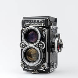 My Rolleiflex by wchild