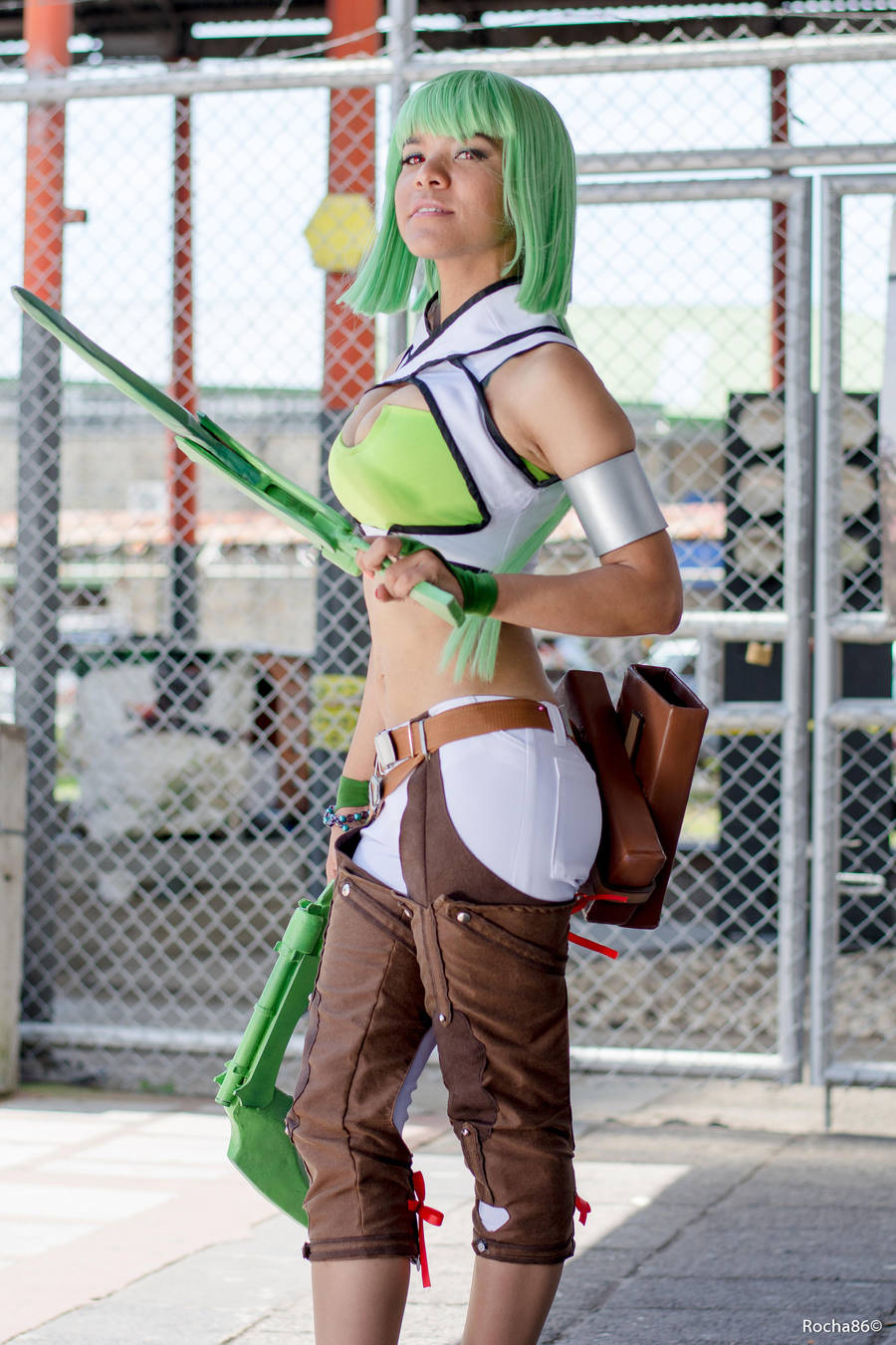 Emerald Rwby By Lesliesalas On Deviantart
