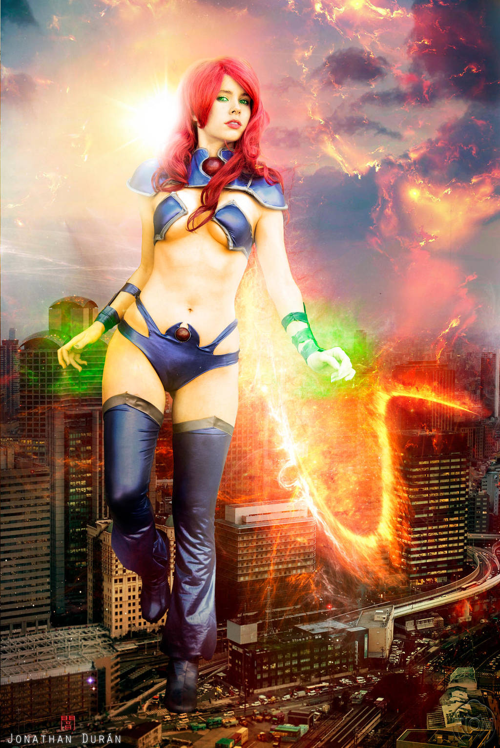 Starfire - Red Hood and The Outlaws - New 52 - DC by FioreSofen