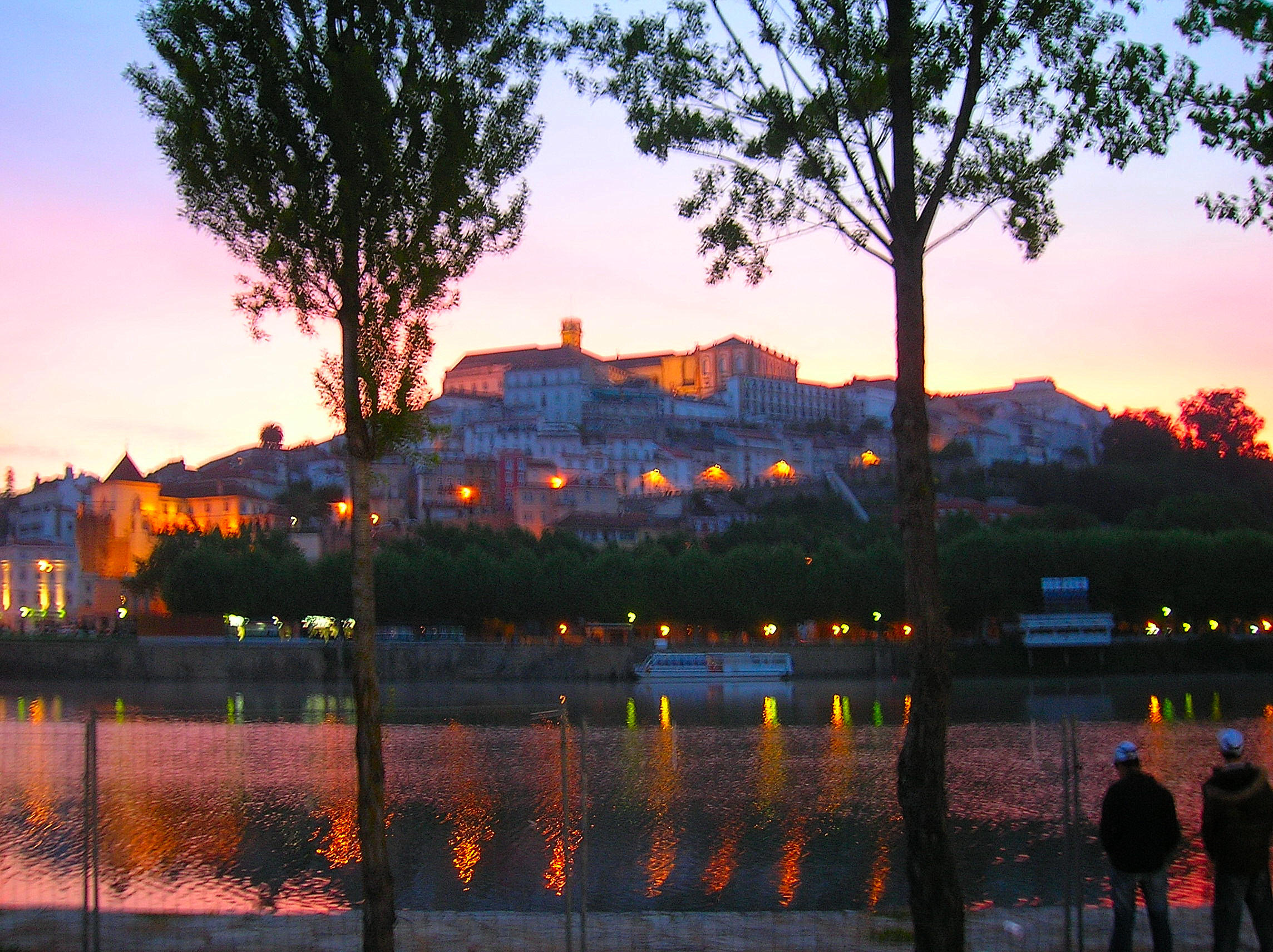COIMBRA AO AMANHECER by Goncaloribeiro
