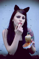 Mniam Meow. by polish-girl