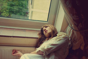 Let Love Slip In by hakanphotography