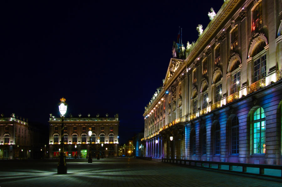 Alone in Nancy by juliuslg