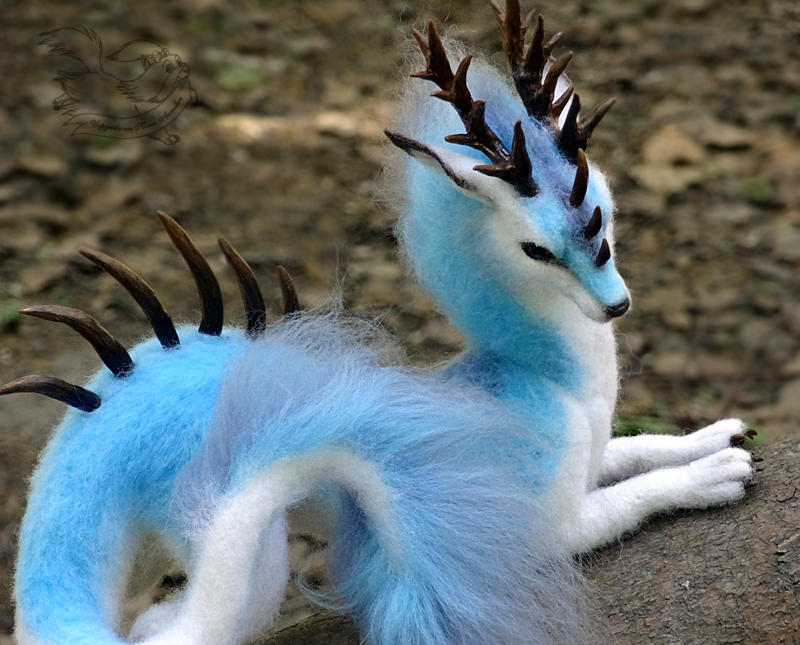Needle felted fantasy dragon by YuliaLeonovich