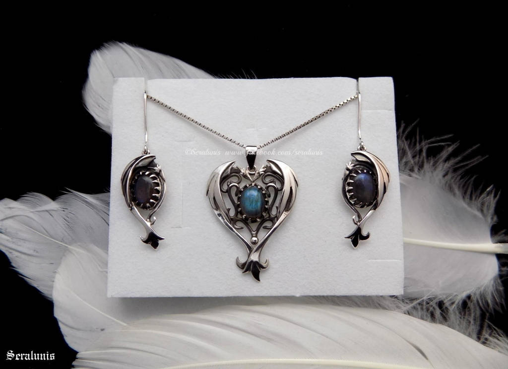 'Beauty of dragons', sterling silver jewelry set by seralune 'Beauty of dragons', sterling silver jewelry set by seralune