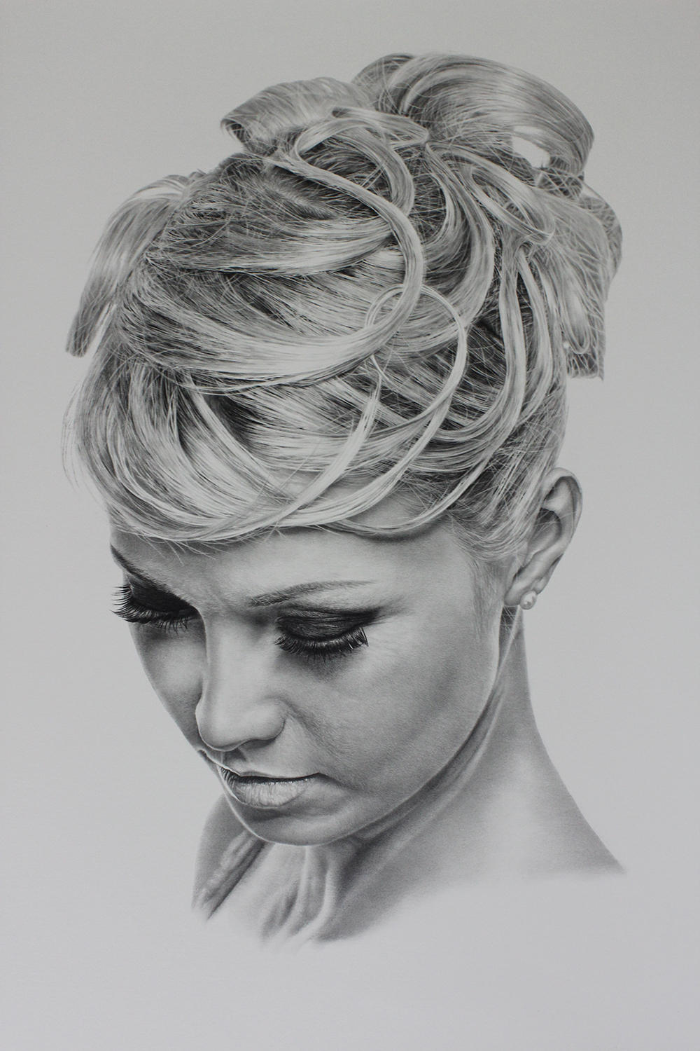 girl drawing by sharppower