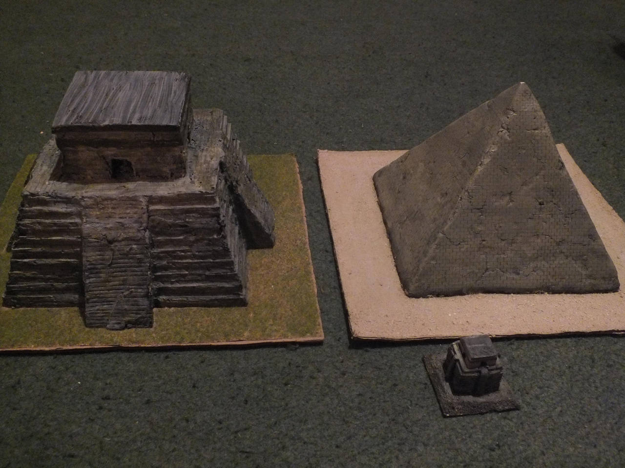 Pyramid Models - Maya / Egypt by Baryonyx62