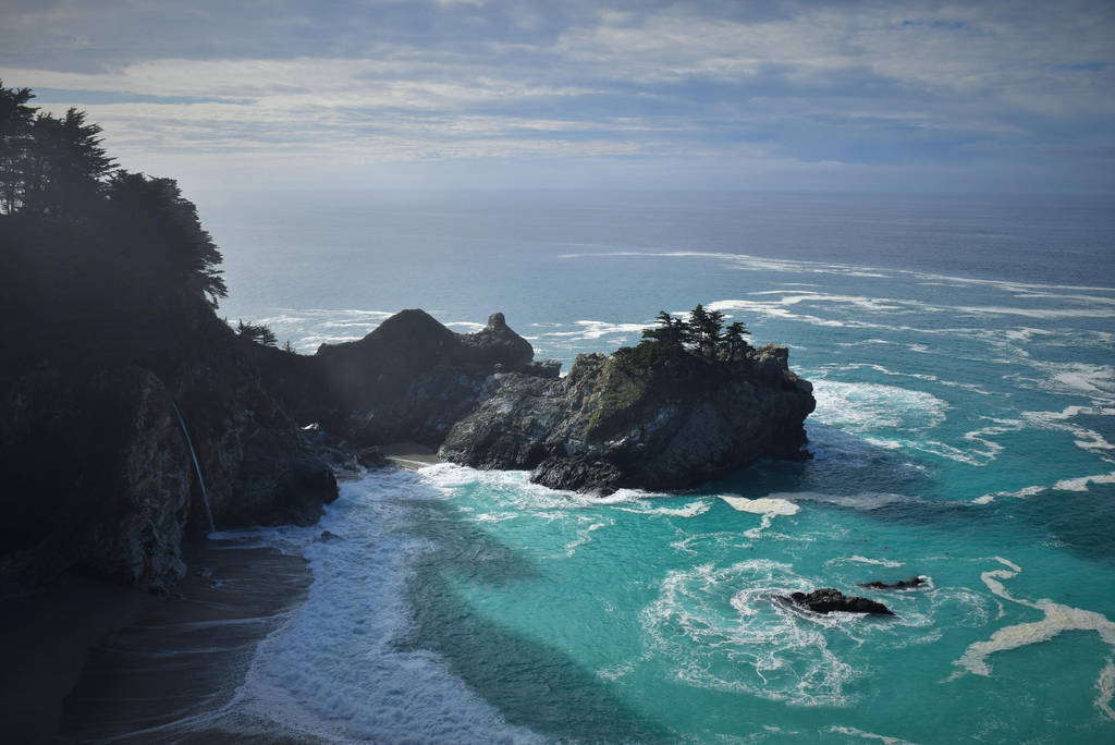 McWay Falls, CA, USA by DuhQueenMoki
