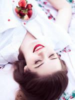 Effervescent by Queen-Kitty