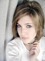 Face me . by AlexandraMan