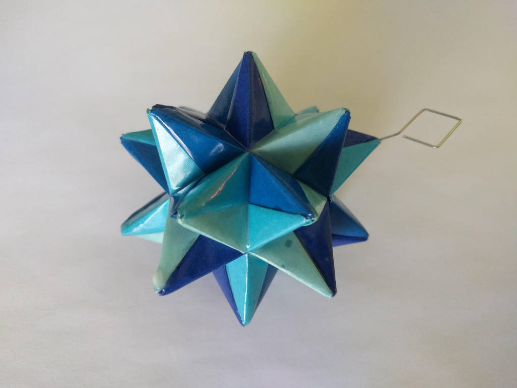 Blue Origami Modular Star by demuredemeanor