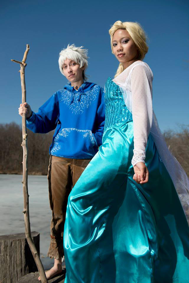 Jackfrost x Elsa Cosplay (Video) by blondewolf2