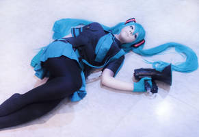 Miku Hatsune Love is War by CosPlayJG