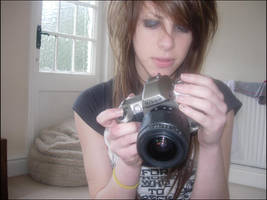 me and my camera AGAIN by heffie