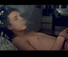 Smoke On My Bed by Royalshake