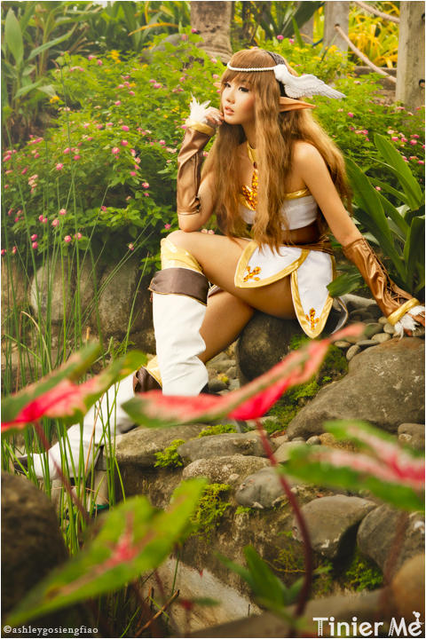 Tinier Me by BlackMageAlodia